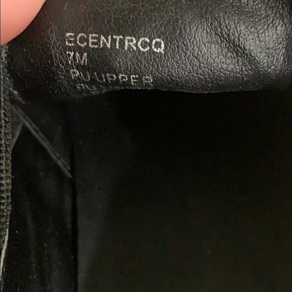 SOLD - Steve Madden Quilted Sneakers - Picture 2 of 2